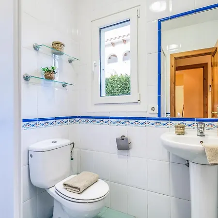 Villa Velasco Cb By Mauter